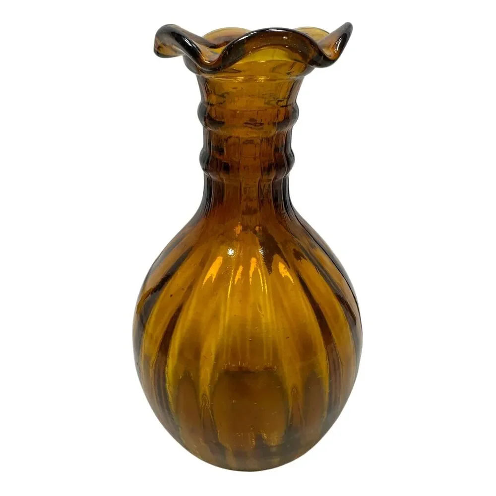Vintage South Jersey Clevenger‎ Bros Glass Amber Vase Scalloped Edge Hand Blown